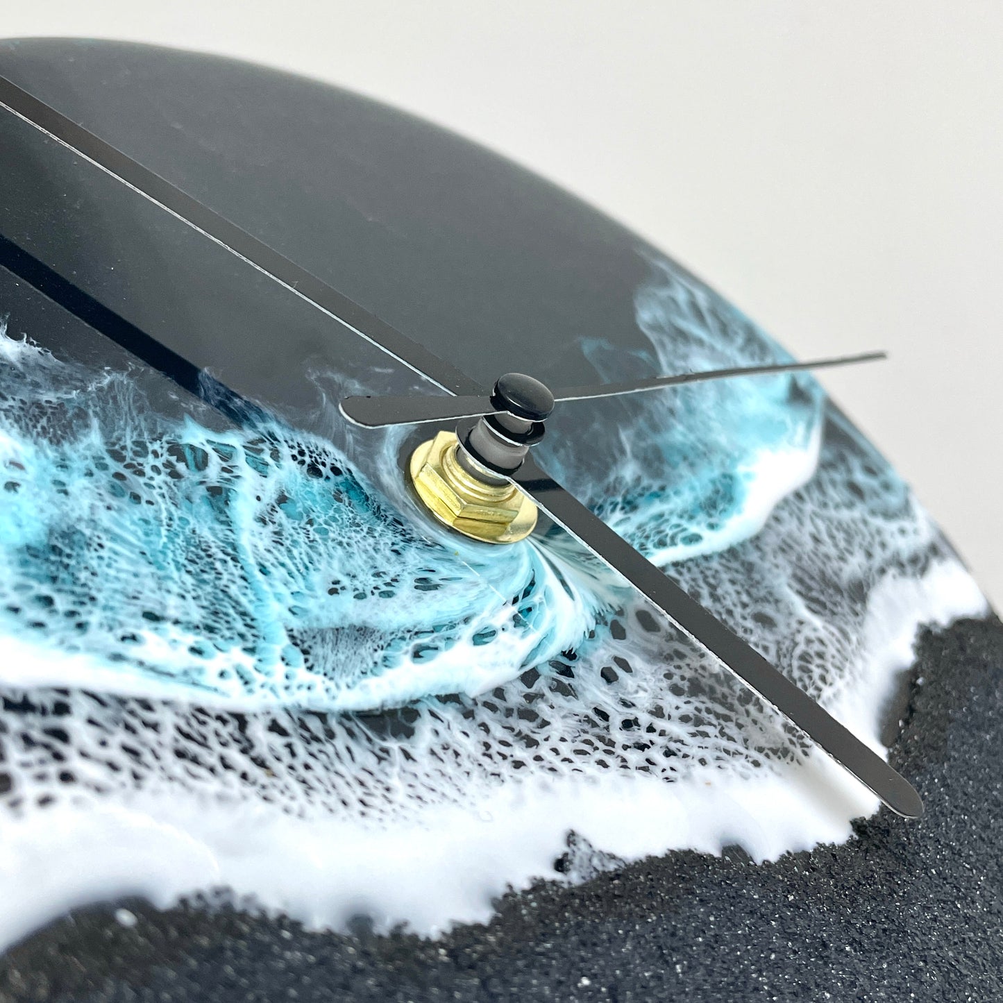 Resin Ocean Wall Clock (round)