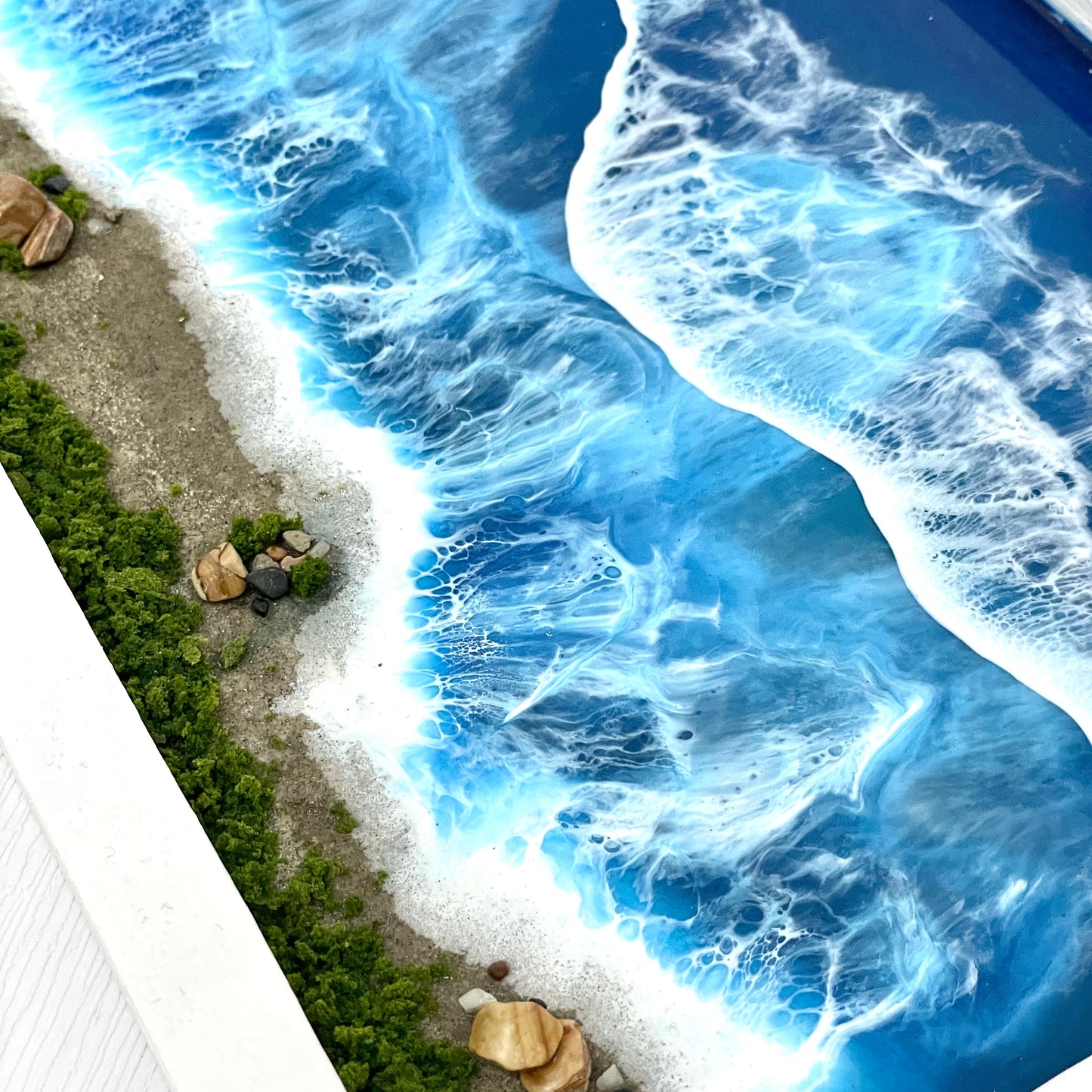 Resin Ocean Frame Decor - Blue (horizontal)