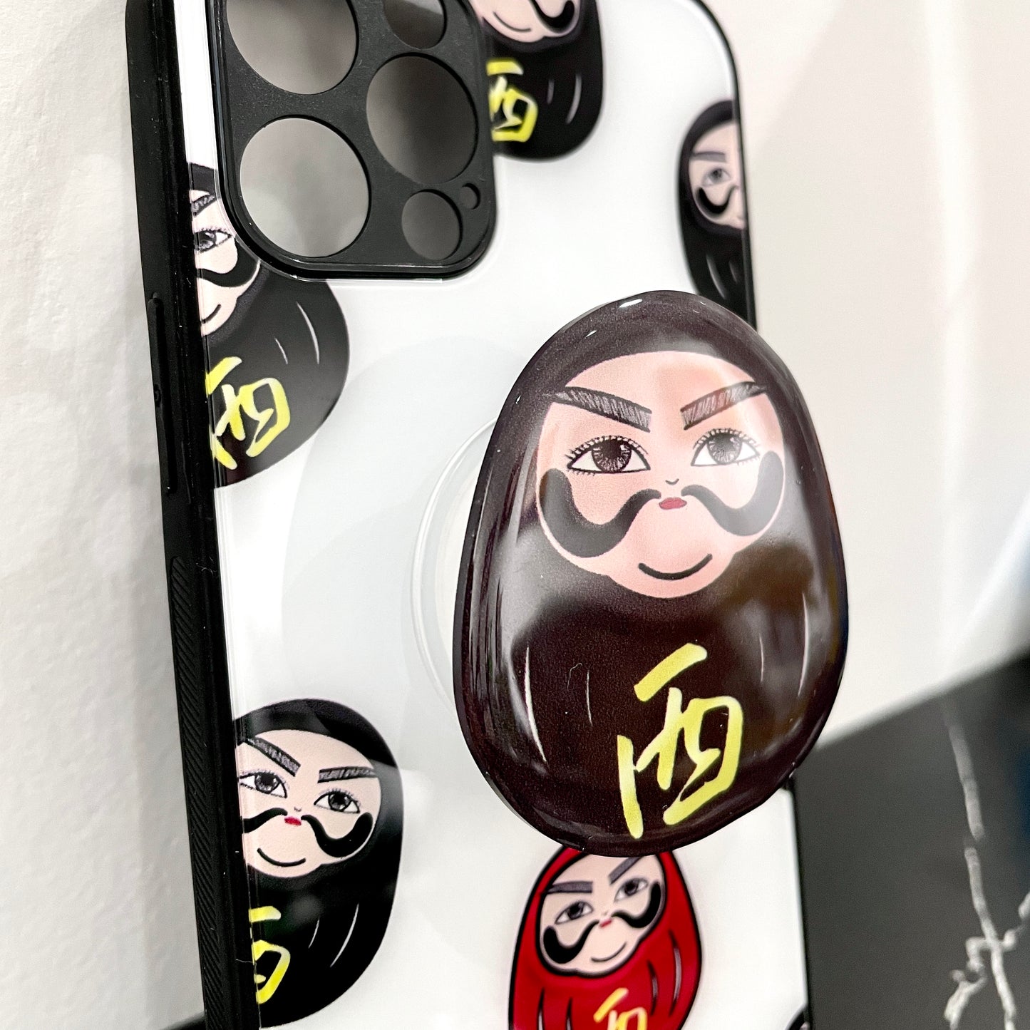 Little West Face Phone Griptok - Daruma