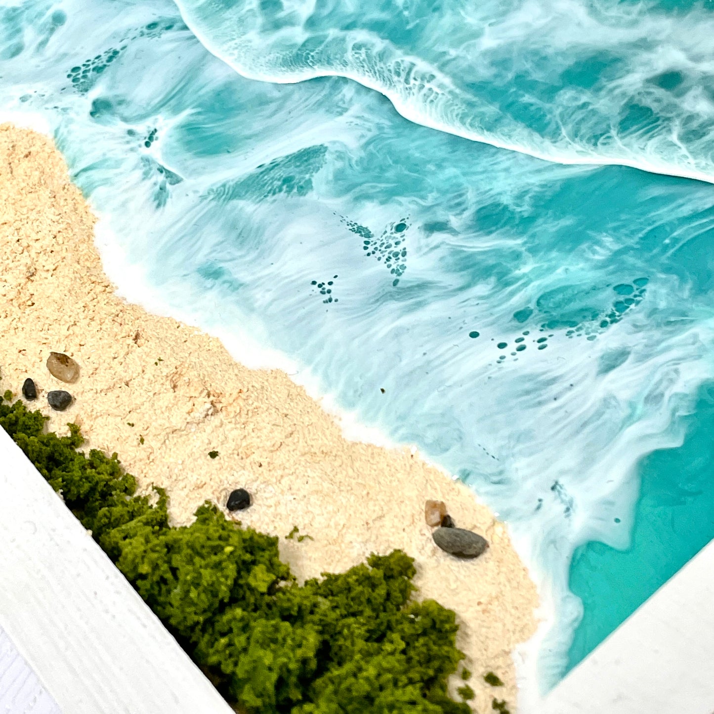 Resin Ocean Frame Decor - Green (Horizontal)