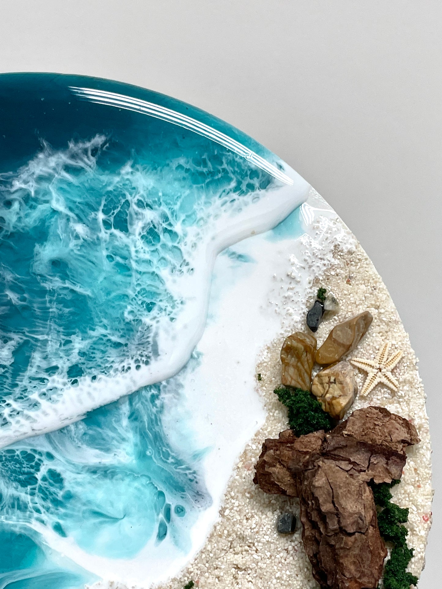 Resin Round Decor - Green