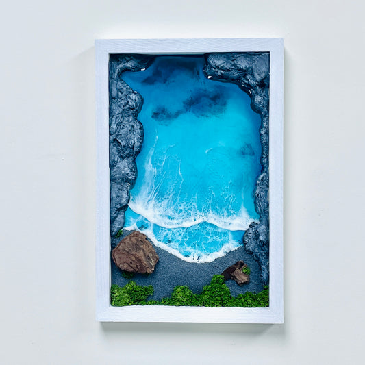 Resin Ocean Frame Decor - Blue (verticle)