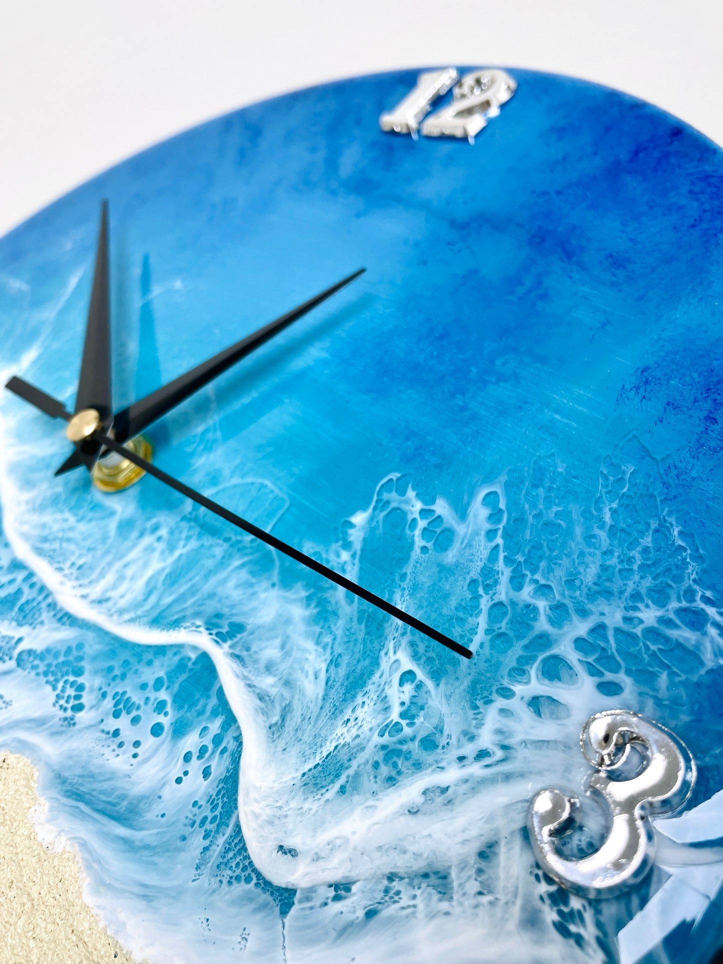 Resin Ocean Wall Clock (round)